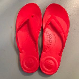 Unworn fitflops